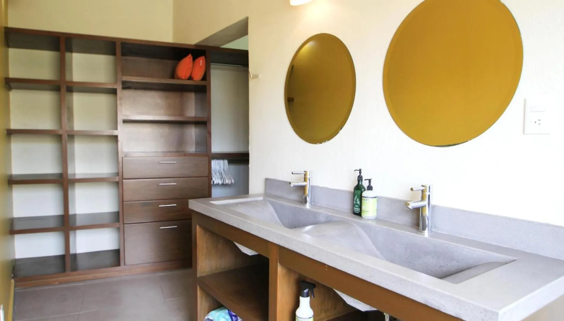Stylish Home with Roof-Top Patio - Historic Centre 马萨特兰 0*,
