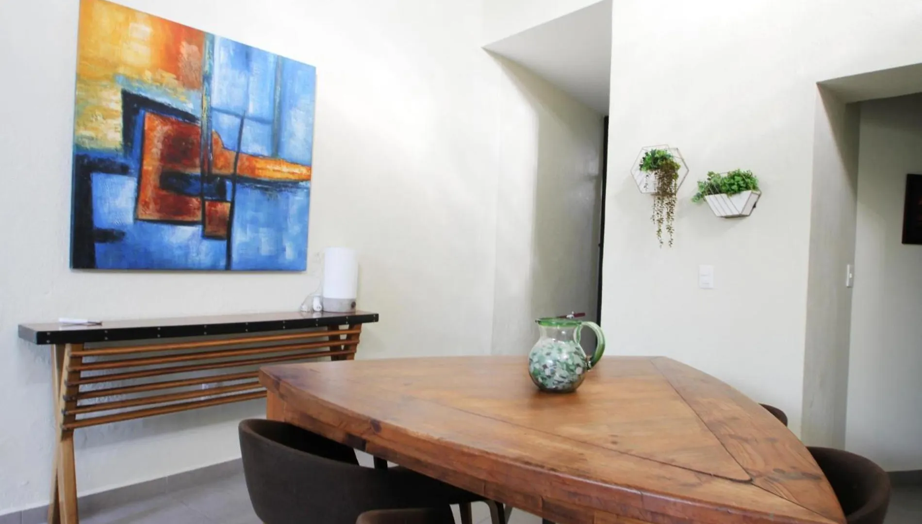 度假居 Stylish Home with Roof-Top Patio - Historic Centre 马萨特兰 墨西哥