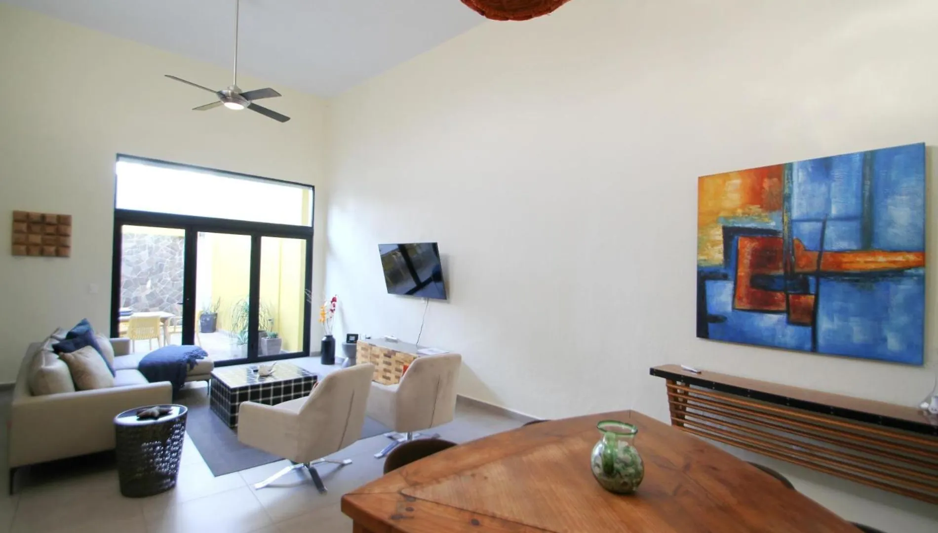 度假居 Stylish Home with Roof-Top Patio - Historic Centre 马萨特兰